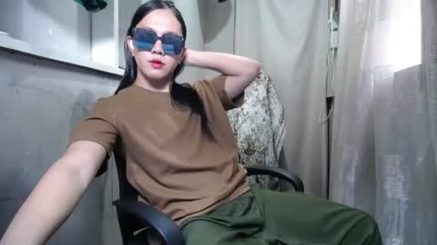 Erika online show from October 18, 8:04 am