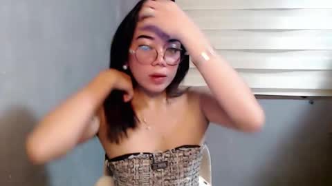 urbabydollx16 online show from May 22, 8:42 am