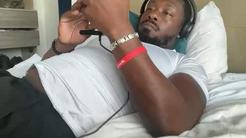 urbandick5 online show from March 15, 12:00 pm