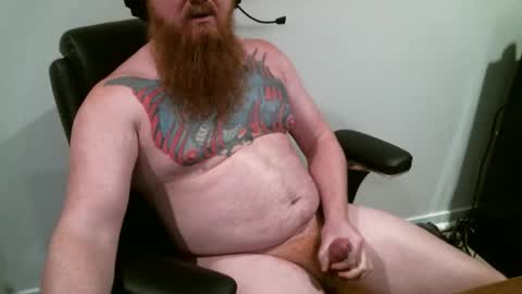 Snapshot of urbear1987 chatting on May 10, 3:01 am urbear1987 online show from May 10, 3:01 am