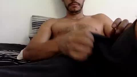 Snapshot of urbestbigdick chatting on March 3, 2:01 pm urbestbigdick online show from March 3, 2:01 pm