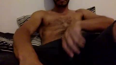 Snapshot of urbestbigdick chatting on March 4, 4:40 am urbestbigdick online show from March 4, 4:40 am