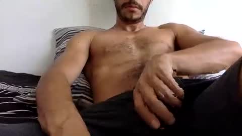Snapshot of urbestbigdick chatting on March 4, 8:37 pm urbestbigdick online show from March 4, 8:37 pm
