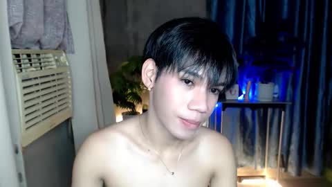 Snapshot of urboytoyheaven chatting on May 12, 6:43 am urboytoyheaven online show from May 12, 6:43 am