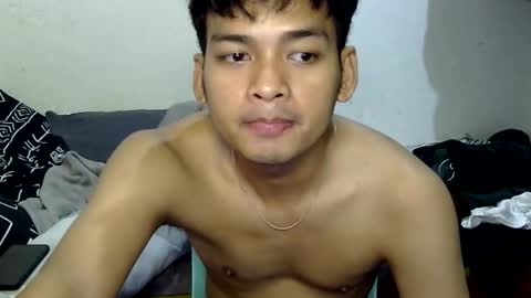 Snapshot of urcookiee1 chatting on February 5, 5:12 am urcookiee1 online show from February 5, 5:12 am