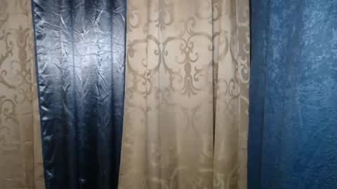 Snapshot of urcrushnextdoor_ chatting on September 9, 5:07 am urcrushnextdoor_ online show from September 9, 5:07 am