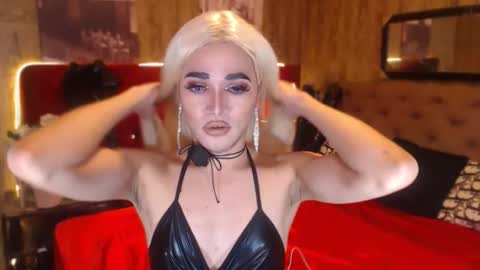 KENDALL online show from January 11, 12:07 pm