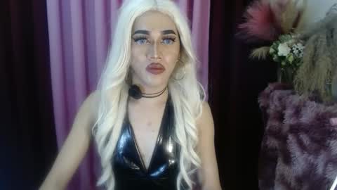 KENDALL online show from September 16, 5:14 pm