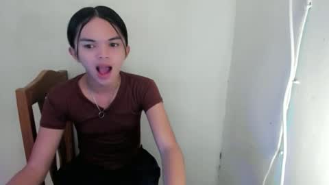 Snapshot of urdoll_alliah chatting on May 12, 6:05 pm urdoll_alliah online show from May 12, 6:05 pm