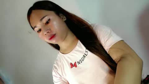 trixie tan online show from September 9, 3:33 pm