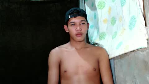 urdreamboy_clarin online show from March 13, 3:46 am