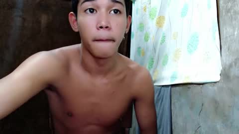 urdreamboy_clarin online show from March 20, 4:28 am