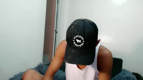 urdreamboy_clarin online show from June 7, 7:45 am