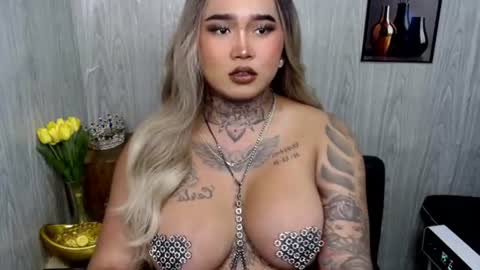 Maxxie online show from July 3, 12:33 pm