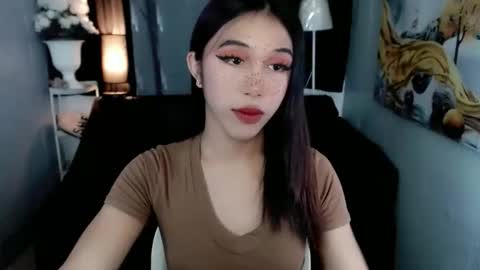 Snapshot of urfantasy_sweetxcali69 chatting on April 18, 1:37 pm cali online show from April 18, 1:37 pm