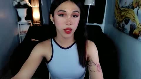 Snapshot of urfantasy_sweetxcali69 chatting on April 21, 3:50 pm cali online show from April 21, 3:50 pm