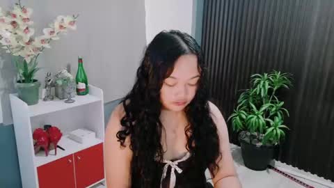 Scarlet online show from February 8, 1:42 am