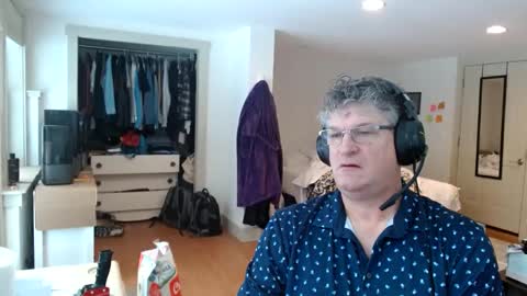 Snapshot of urfavteach50 chatting on December 9, 1:13 pm Gregor online show from December 9, 1:13 pm