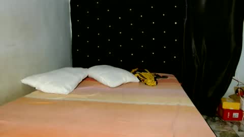 urflirtydoll online show from May 16, 8:55 am