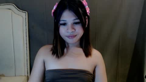 urgoddessawoman_xvx online show from July 11, 5:15 pm