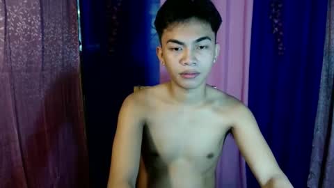 Snapshot of urguy_marco chatting on October 3, 2:41 am urguy_marco online show from October 3, 2:41 am