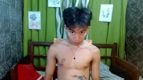 Snapshot of urguy_xian chatting on December 2, 4:31 am xian online show from December 2, 4:31 am
