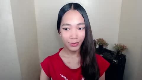 Snapshot of urhot_athena chatting on October 3, 7:11 pm urhot_athena online show from October 3, 7:11 pm