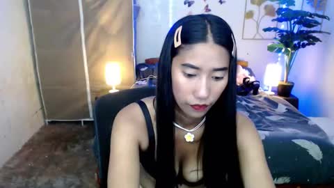 Snapshot of urhotblack_pinay chatting on March 10, 2:27 am urhotblack_pinay online show from March 10, 2:27 am
