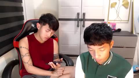 Ethan online show from April 14, 4:35 pm