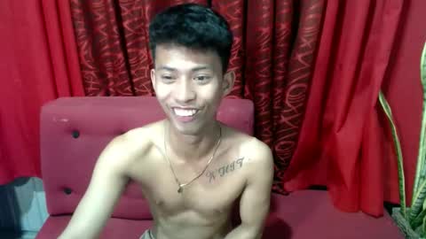 richard online show from March 27, 11:32 am