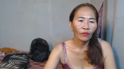 Snapshot of urhotvivian11 chatting on October 3, 1:57 am urhotvivian11 online show from October 3, 1:57 am