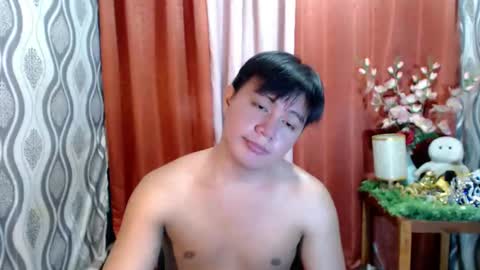 urhunky_ivan online show from December 8, 6:17 pm