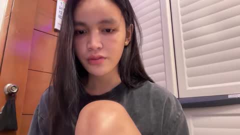 Amira online show from February 6, 6:18 am