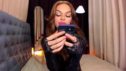 Snapshot of urladyprincessmassivecock chatting on January 11, 3:20 pm jhaii online show from January 11, 3:20 pm