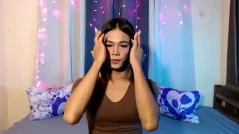 Snapshot of urlovely_jemma chatting on February 9, 1:42 am urlovely_jemma online show from February 9, 1:42 am