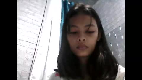 juliana online show from December 17, 3:29 pm