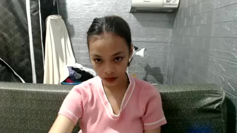 juliana online show from July 1, 4:29 pm