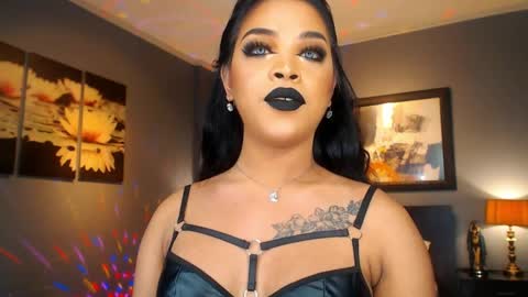 UrMajestyTyra online show from April 10, 2:06 am