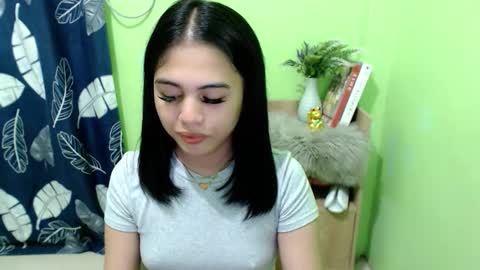 Snapshot of urmystical_sofie chatting on November 30, 1:26 pm urmystical_sofie online show from November 30, 1:26 pm