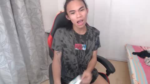 Snapshot of urnaughtysexy_alina chatting on September 19, 10:05 am Your sexy alina online show from September 19, 10:05 am