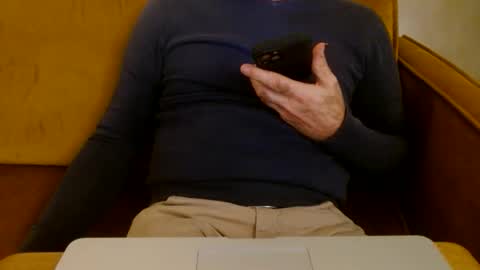 Snapshot of uropportunity chatting on October 19, 6:08 pm Dutchsoftie online show from October 19, 6:08 pm