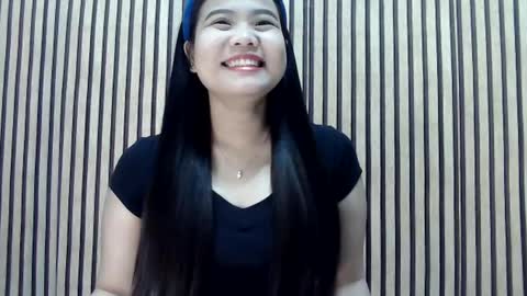 Snapshot of urpinaycutie chatting on March 3, 2:59 pm urpinaycutie online show from March 3, 2:59 pm