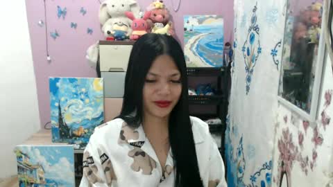 Snapshot of urpreciouspinayxxx chatting on July 23, 11:52 am hi im kim online show from July 23, 11:52 am