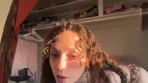 urpupp3txx online show from May 4, 11:34 pm