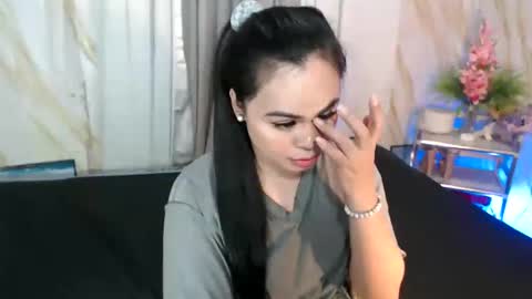 Snapshot of ursexybutt chatting on February 21, 3:56 am fiona online show from February 21, 3:56 am