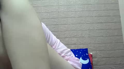 ursexychix_4u online show from January 22, 6:42 am