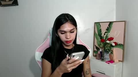 ursweet_zeviixx online show from September 23, 9:23 am