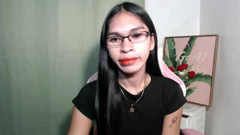 ursweet_zeviixx online show from October 2, 10:11 am