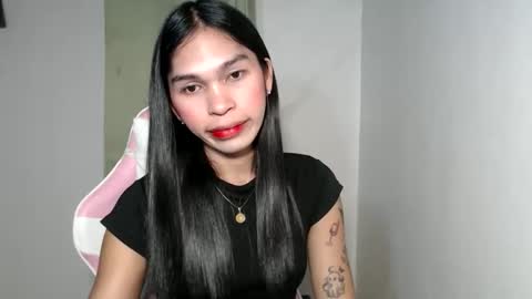 ursweet_zeviixx online show from November 12, 9:53 am