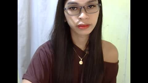 ursweet_zeviixx online show from November 24, 7:02 pm